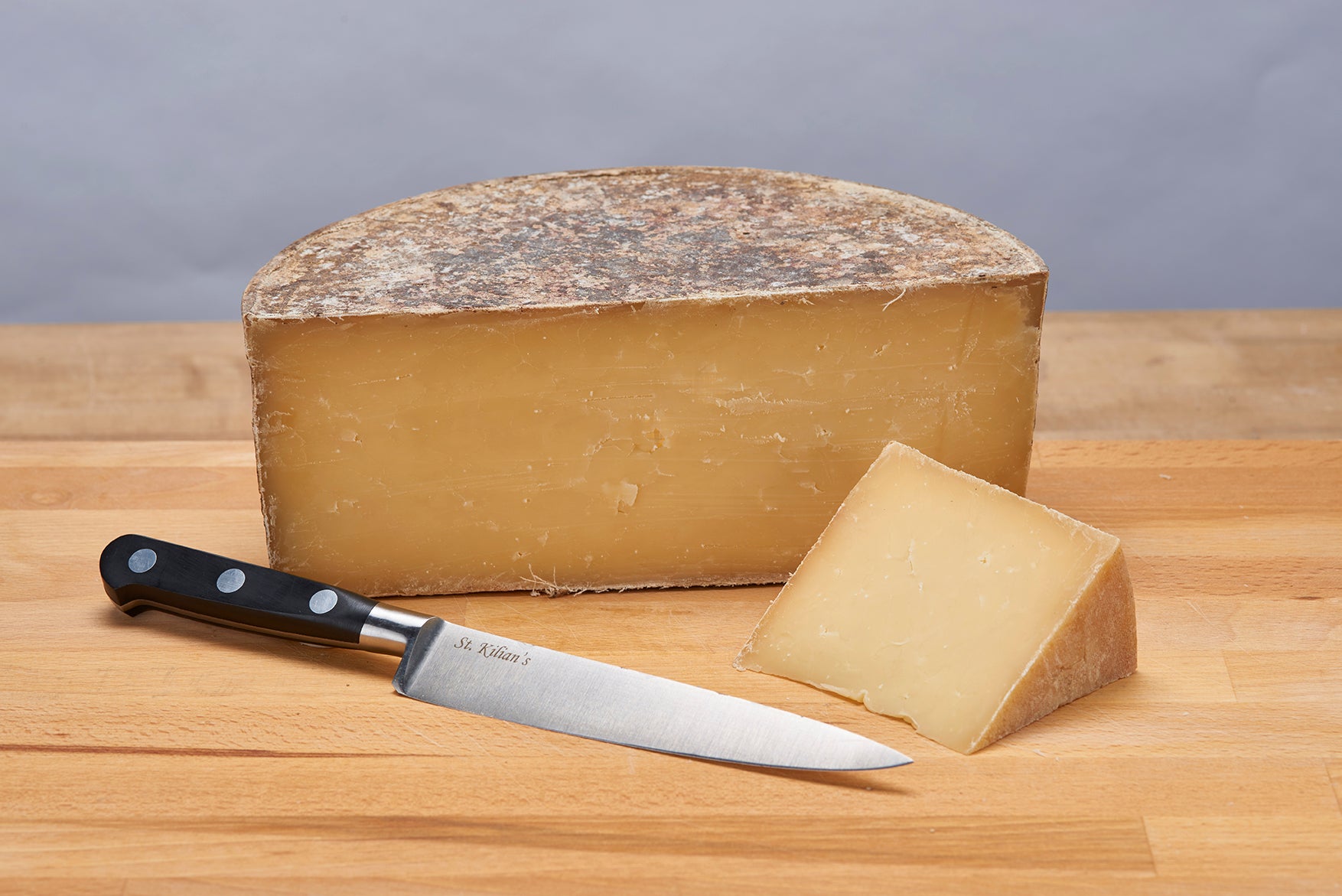 English Style Clothbound Cheddar